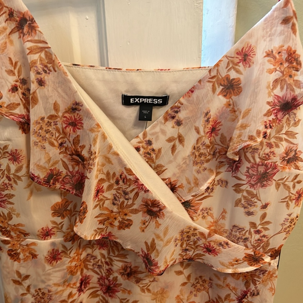 Express Romper - Picture 6 of 15